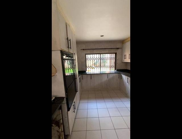 4 BEDROOM APARTMENT FOR SALE IN BRUMA